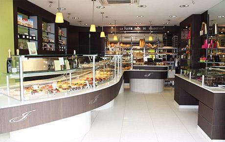 découvrez les meilleures boulangeries de rouen : adresses incontournables, pains artisanaux, viennoiseries savoureuses et douceurs locales pour régaler vos papilles.
