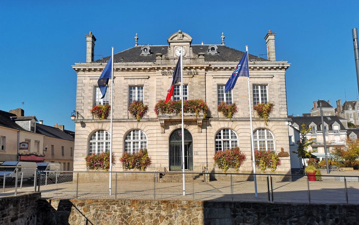 découvrez les projets et initiatives de la mairie de pontchâteau pour l'année 2023, visant à améliorer la ville et la qualité de vie de ses habitants.