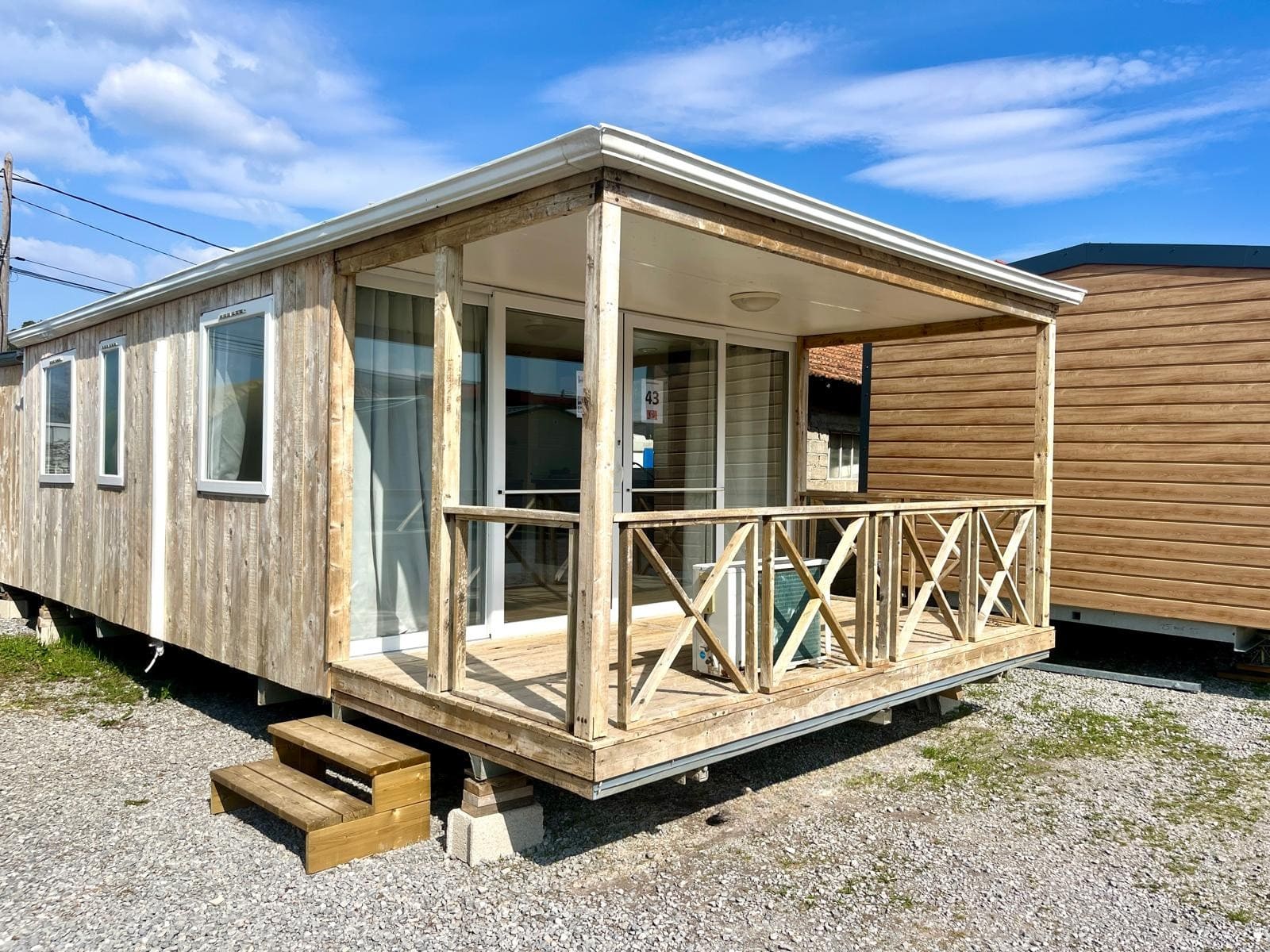 Mobil-home : neuf ou d&rsquo;occasion ? Découvrez les avantages et les inconvénients pour faire le bon choix