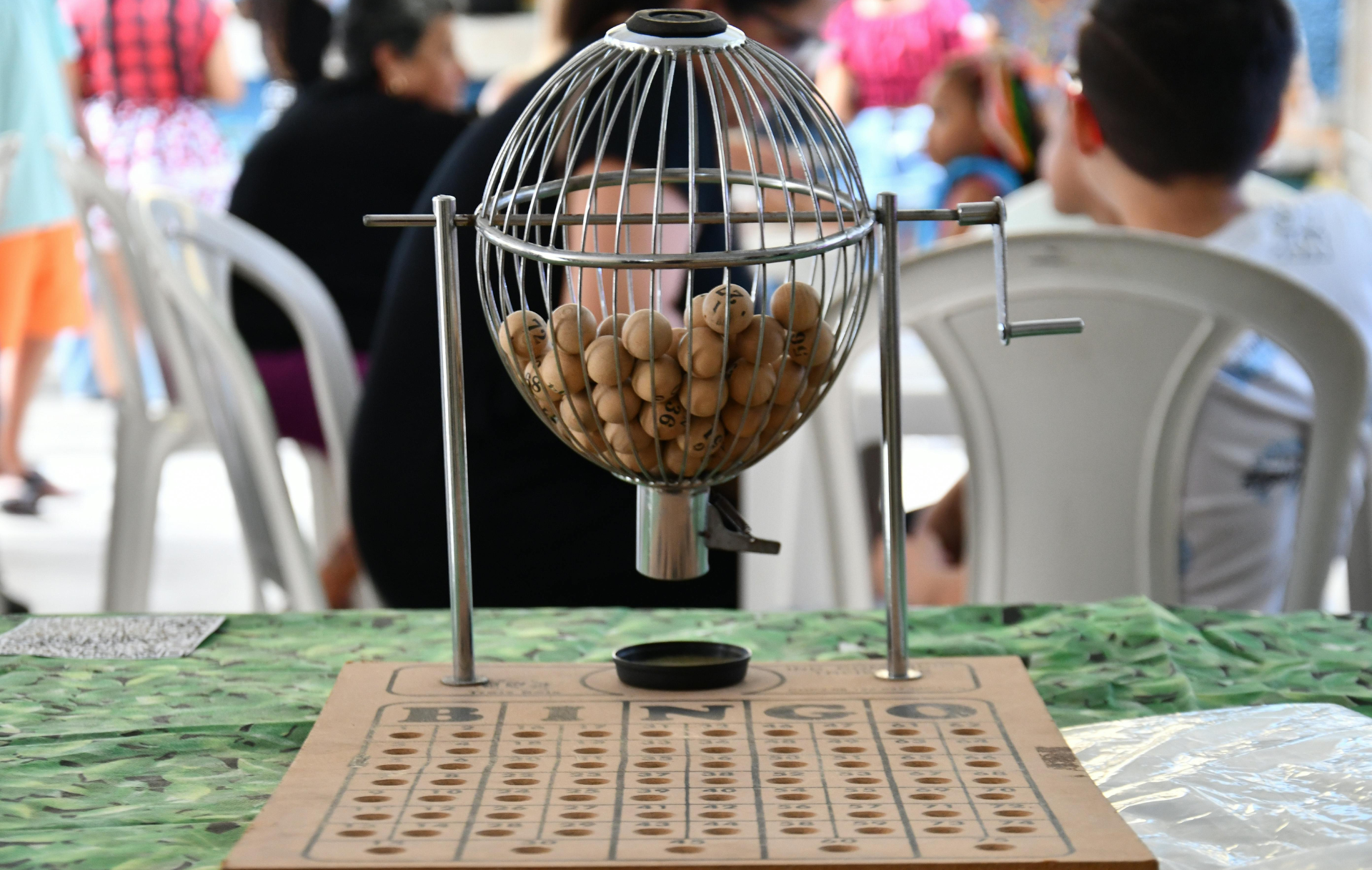 Kermesse, tombola, bingo : les jeux collectifs qui font encore salle comble en 2026